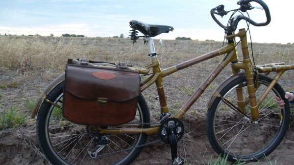 Bicicleta de ciclotursimo de bambú Malón Bikes